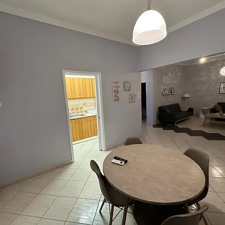 Holiday home къща с две спални Nea Peramos (Macedonia)