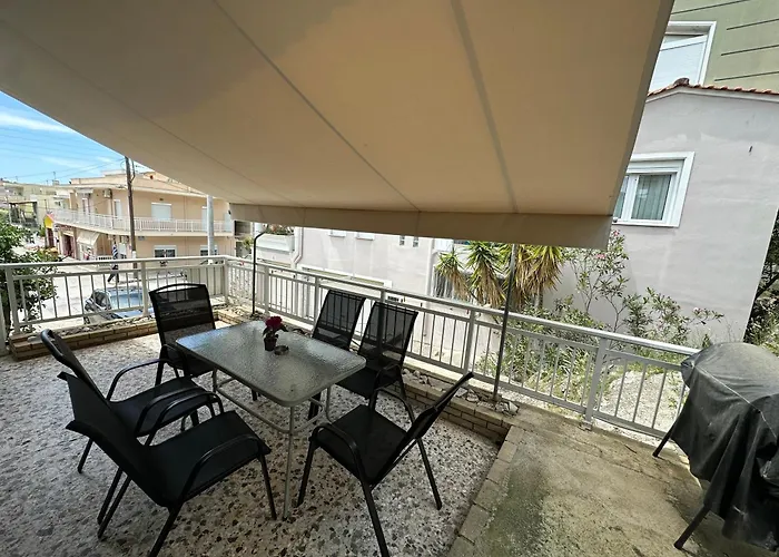 къща с две спални